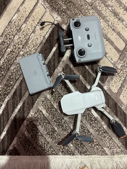 Vand drona DJ mini 2 4k