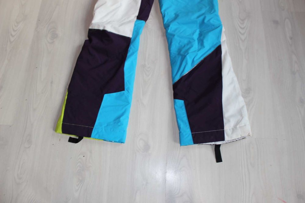Pantaloni femei ski / munte / iarna SPYDER profesionisti, marime 42 L