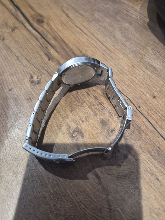 Часы наручные Tribe