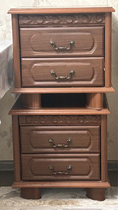 Стол и тумба продается срочно