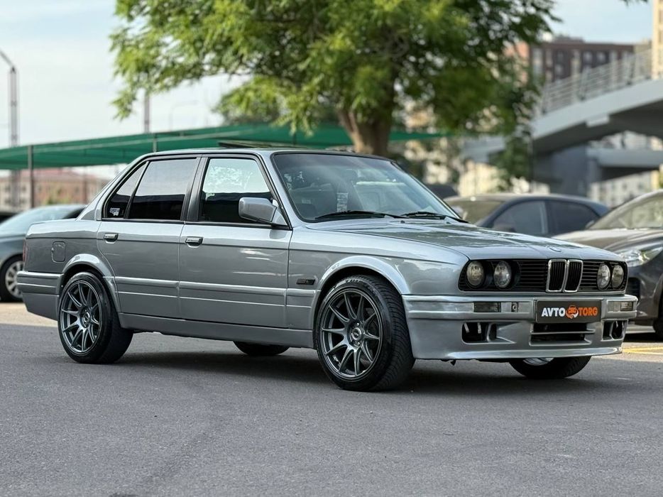 BMW E30 M52b28
Год: 1987
Двигатель: Свап 2.8L M52B28 (по техпаспорту Б