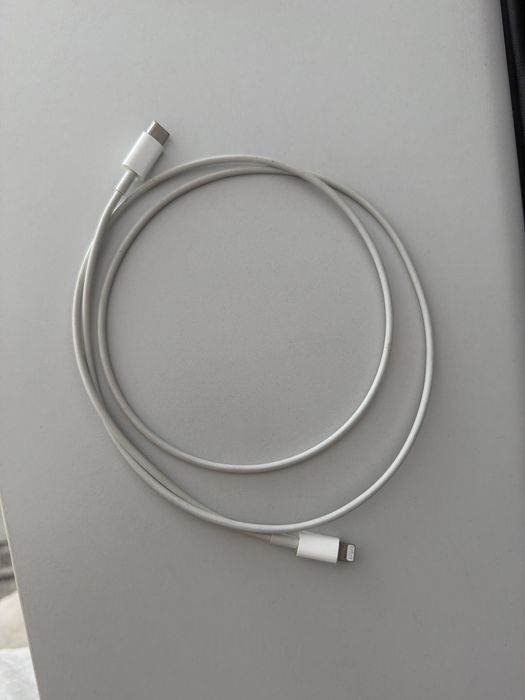 Cablu lightning