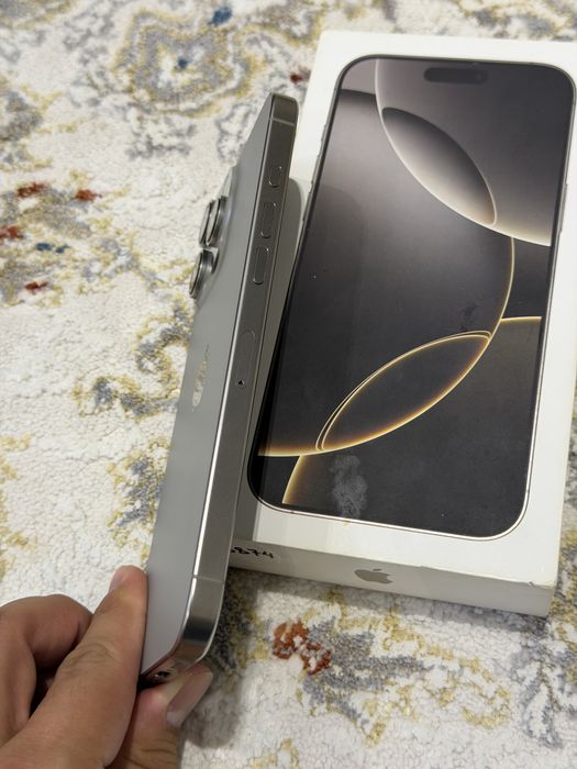iPhone 16 Pro Max Natural 256gb