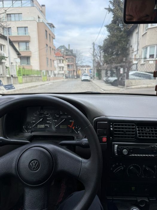 VW Polo 1997 година