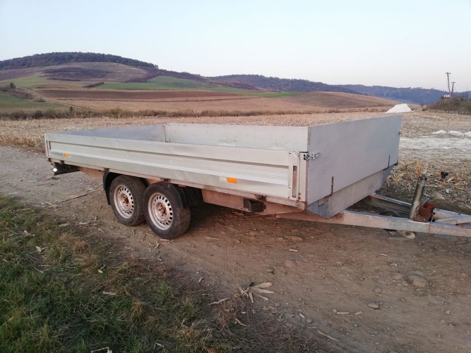 Remorcă Platformă Aluminiu Humbaur 2.7 Tone (An 2005)