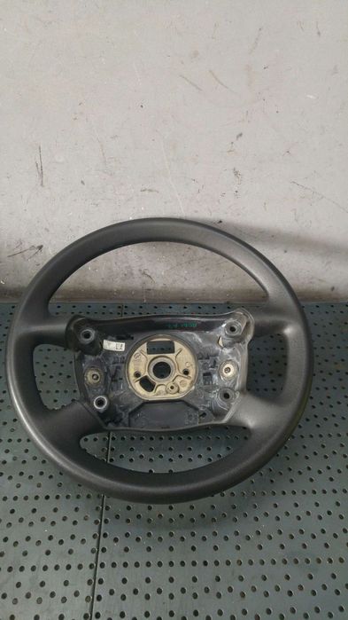 Volan in 4 spite audi a2 8z0 61333120a 61333020a 8e0000124