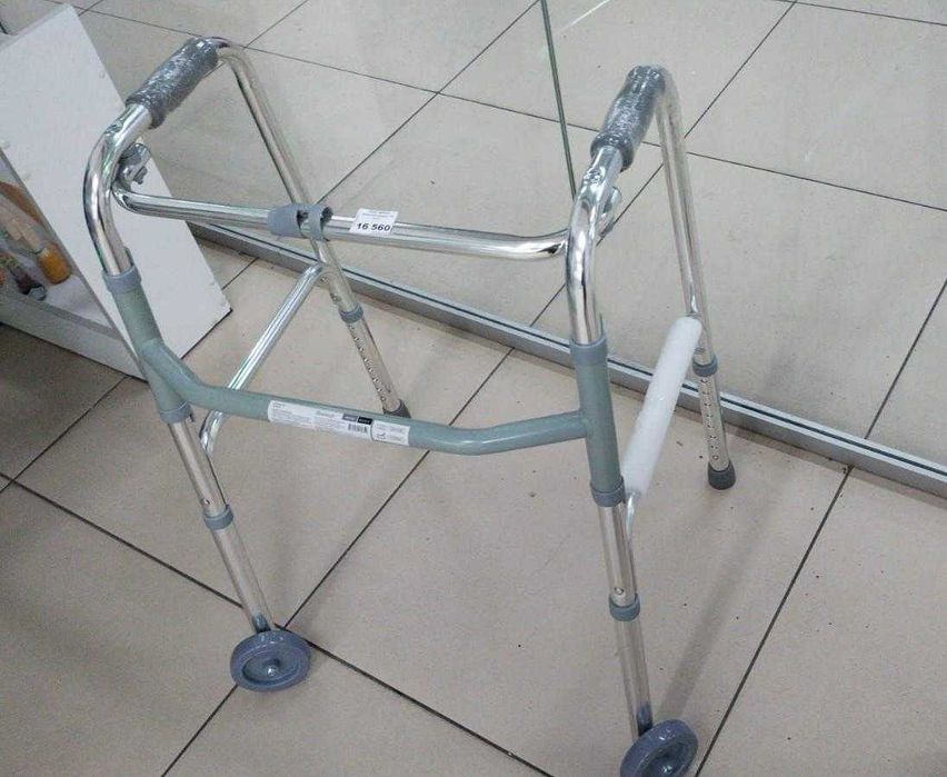 Ходунки для взрослых медицинский