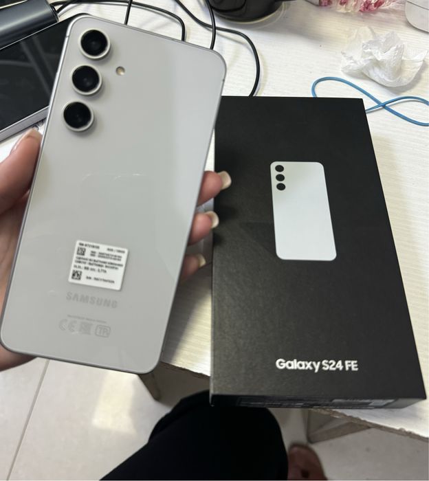 Galaxy Самсунг S24 FE