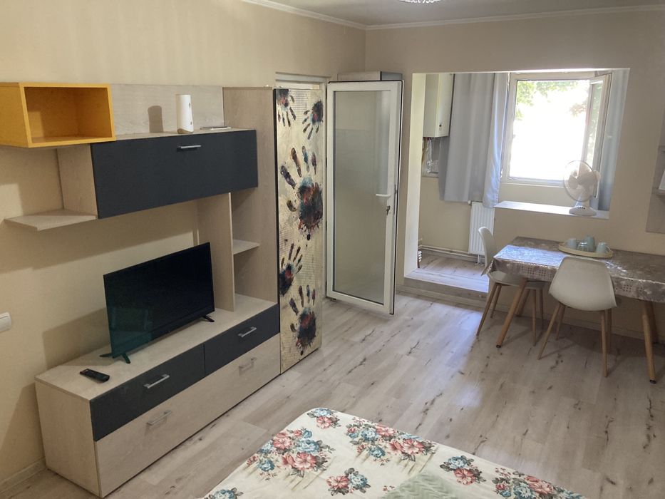 Inchiriez in Regim hotelier