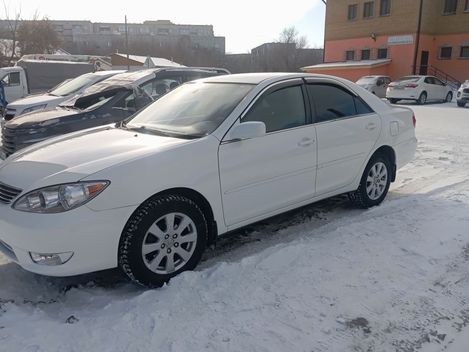 Продам Тойоту камри 35