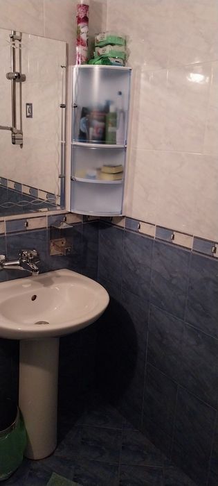 Продава масивна къща в гр. Ловеч, кв. Вароша