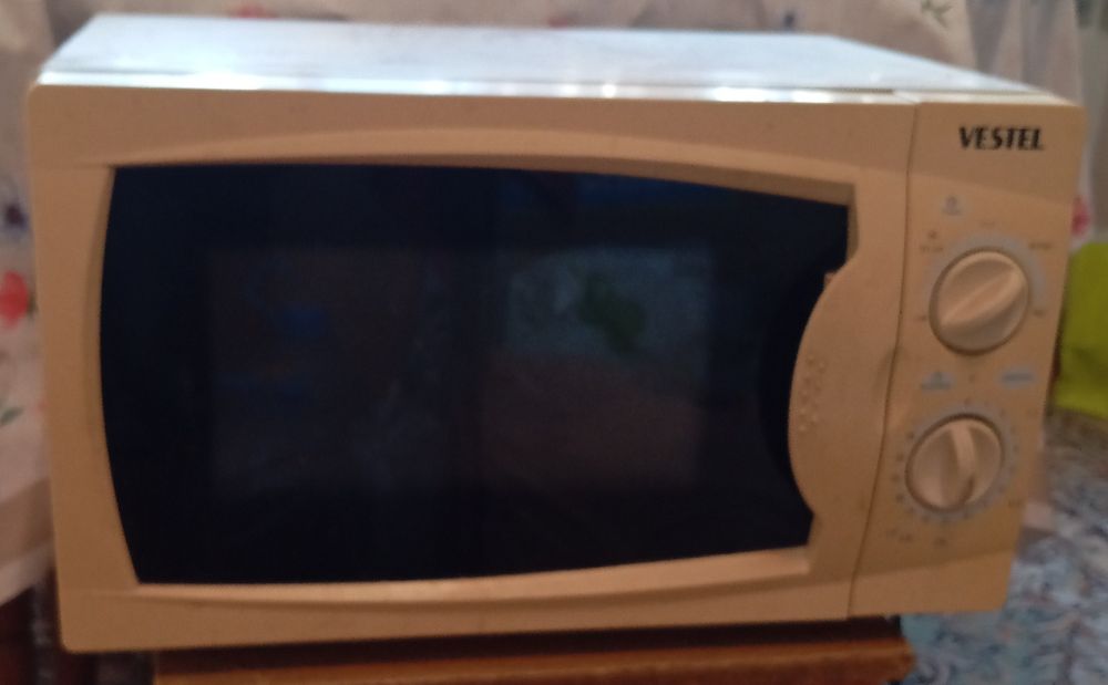 Микроволновая печь