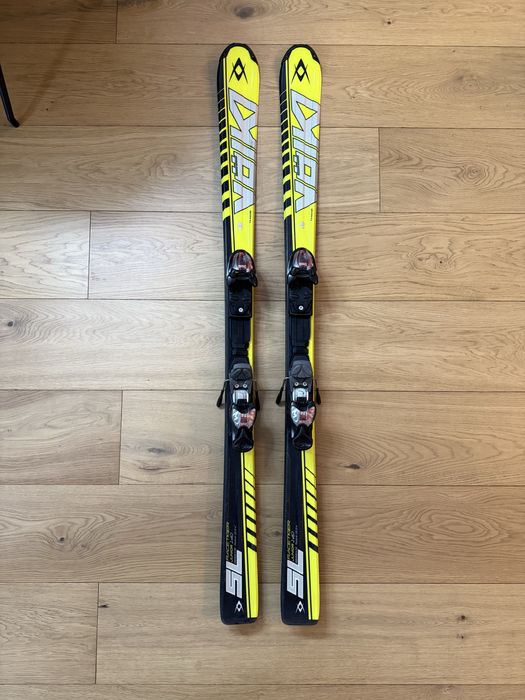 Schiuri viteza Völkl Racetiger 140