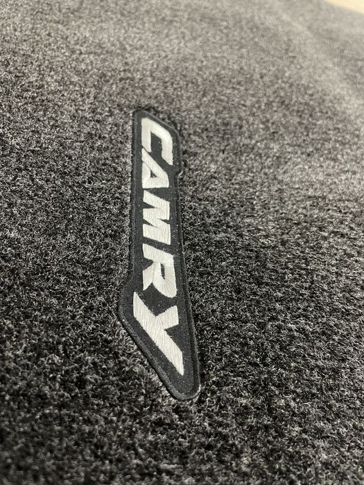 Коврик в багажник camry 50