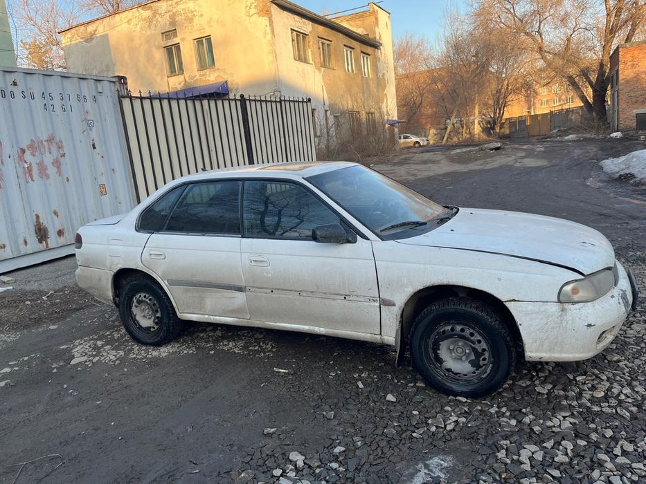 Продам Субару Легаси 94 год