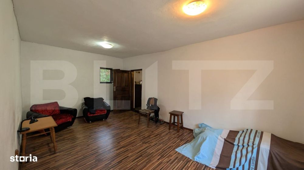 Casa individuala, 75 mp, teren 2180 mp, 2 fronturi stradale, zona Puci