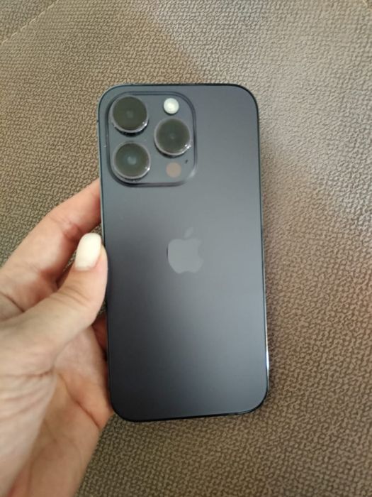 iPhone 14 pro 256 Mb