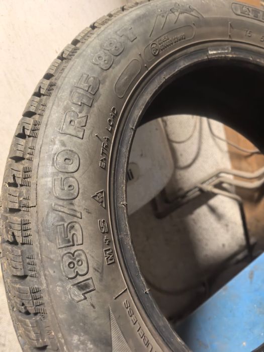 4 Anvelope Tigar de iarna pe 15 inch