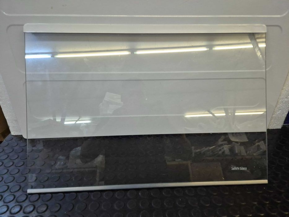 Raft sticla frigider combina frigorifica Beko RCNE520E20DZM 4362727900 585 x 400 mm / B1