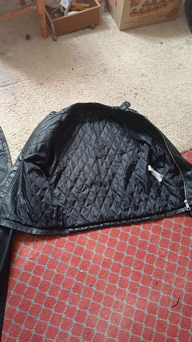 Costum de piele zara