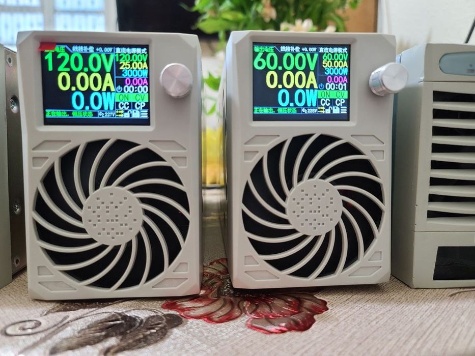 Мощное лабораторное блокпитание и умное зарядное устройство.