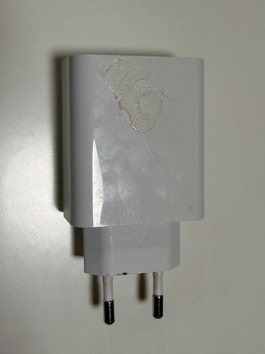 Xiaomi 15 – 12GB RAM / 128GB, на 8 месеца