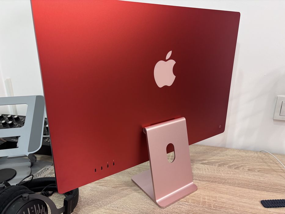 iMac 24" M3 Pink, 8/256gb