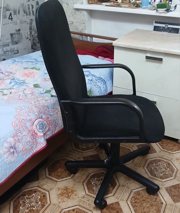 кресло компьютерное