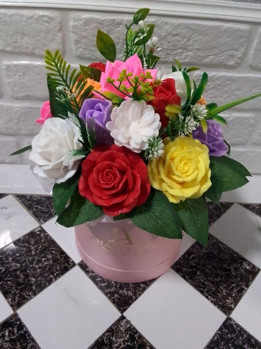 Sovunli gullar sotiladi