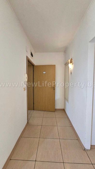 Продава се Двустаен апартамент в к.к. Слънчев бряг - 79 кв.м за 555 €/кв.м - Снимка #1