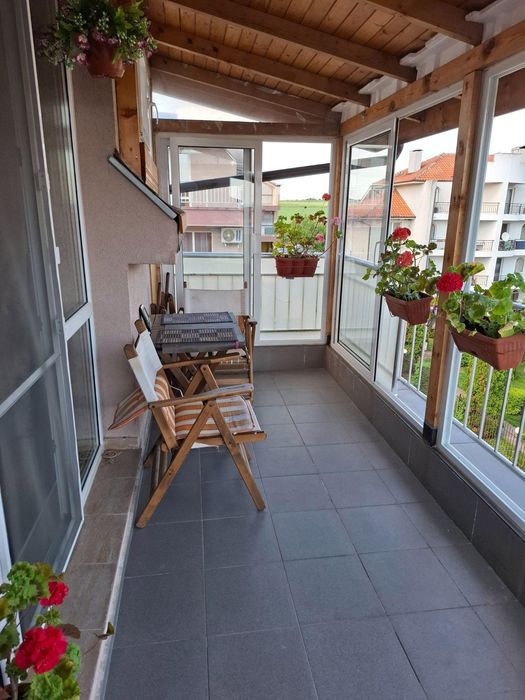 Двустаен апартамент с АКТ 16 в кв. Сарафово