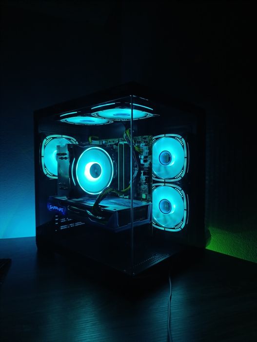Vând pc de gaming