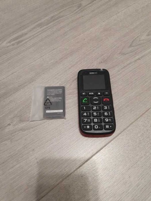 Telefon Mobil Maxcom Feature Phone - Almost New, Fully Working with Battery (No Charger)