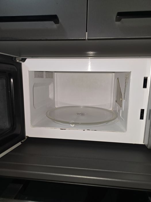 Микроволновая  печь