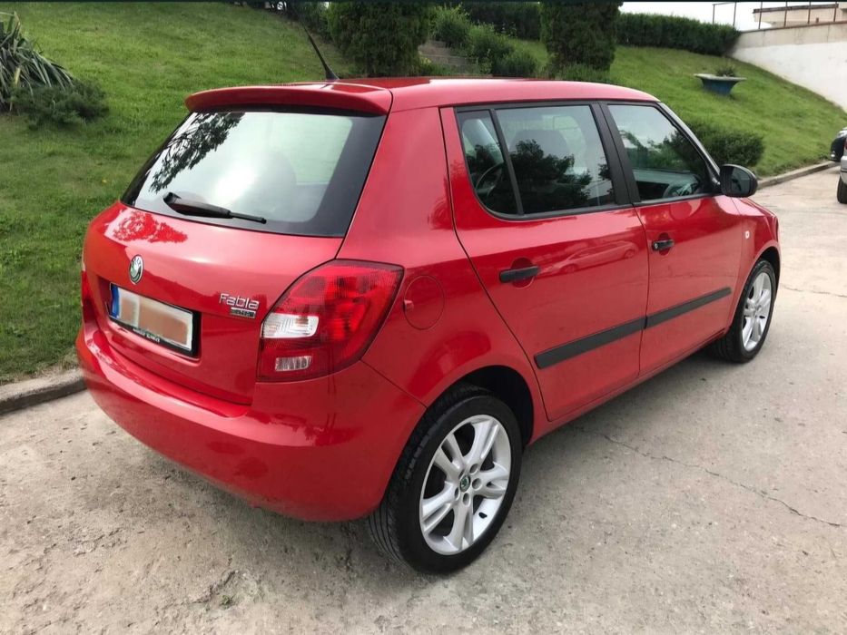 SKODA Fabia 2010 — imagine 2