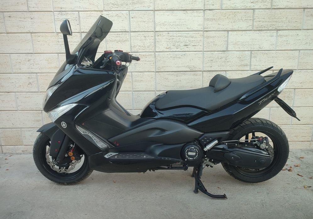 Yamaha T max 500cc   2010