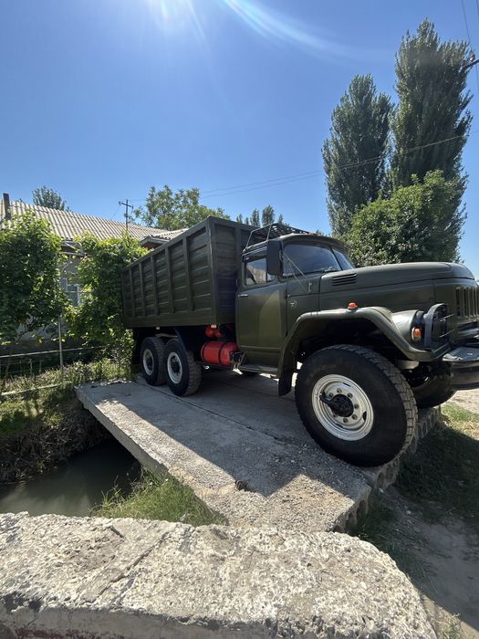 Zil 131 sotiladi
