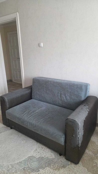 Диван раскладывающийся