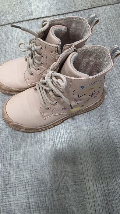 Ботинки для девочки