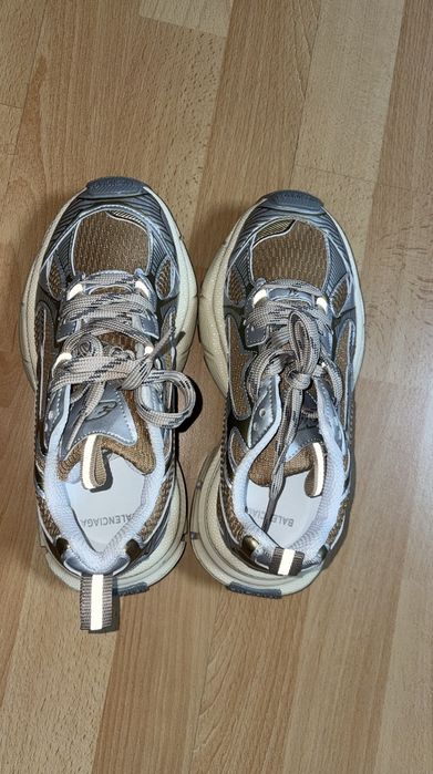 Balenciaga track 2