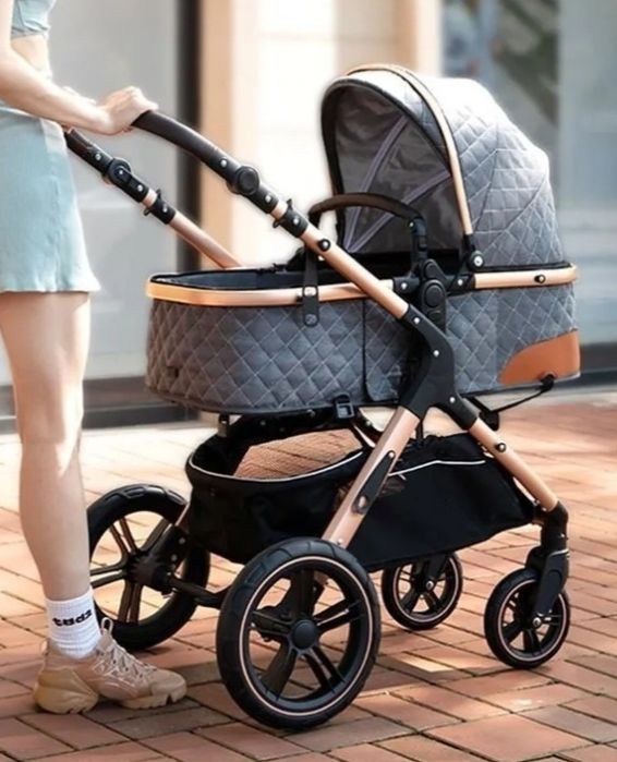 Продам коляску..