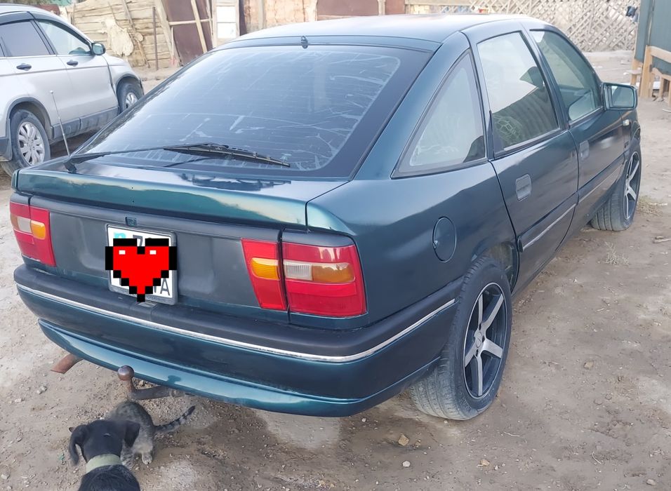 Продам машину Опель вектра