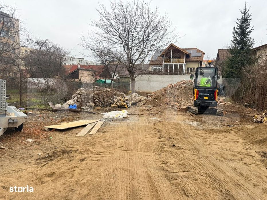 Oportunitate – Teren in oras, zona Tractorul, 350 mp, constructie ca