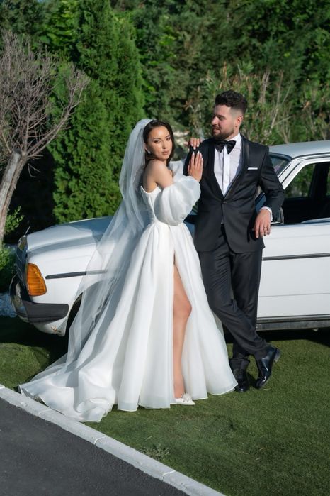 Vand rochie de mireasa