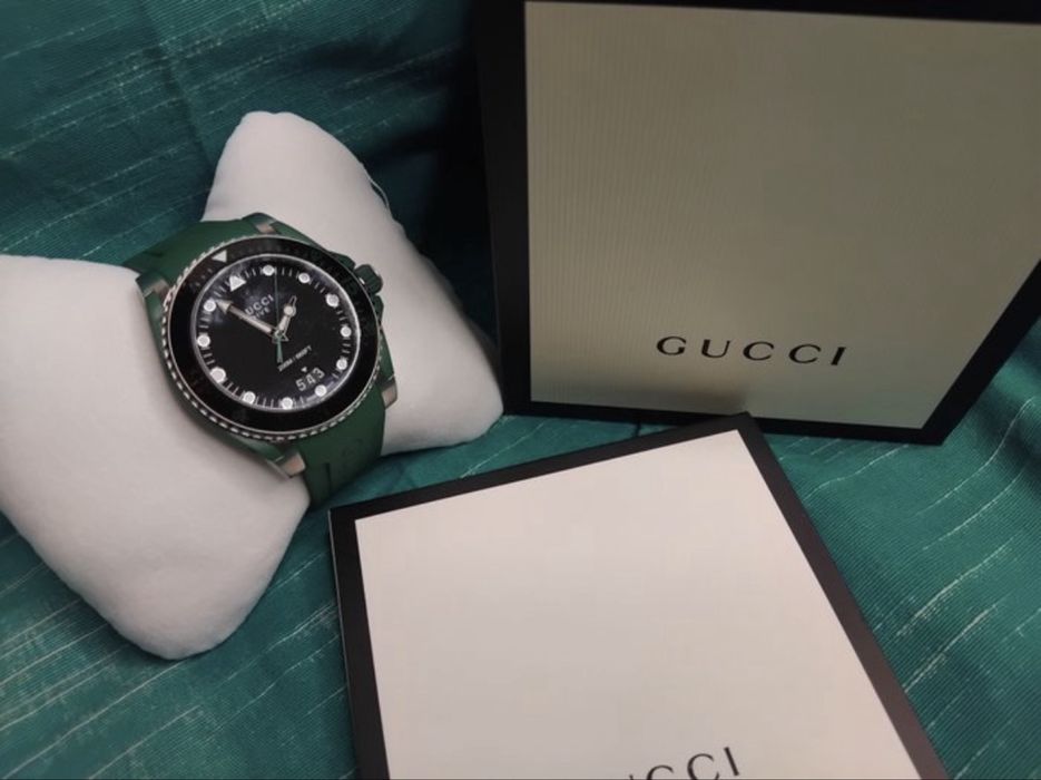 Gucci Dive Swiss Made-YA136310