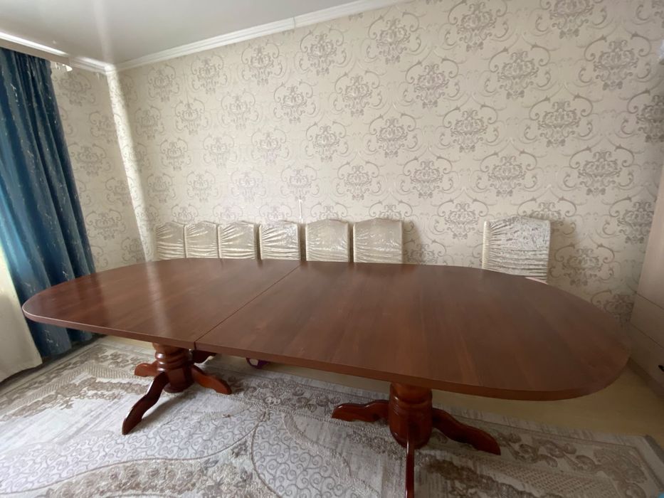 Срочно продам стол
