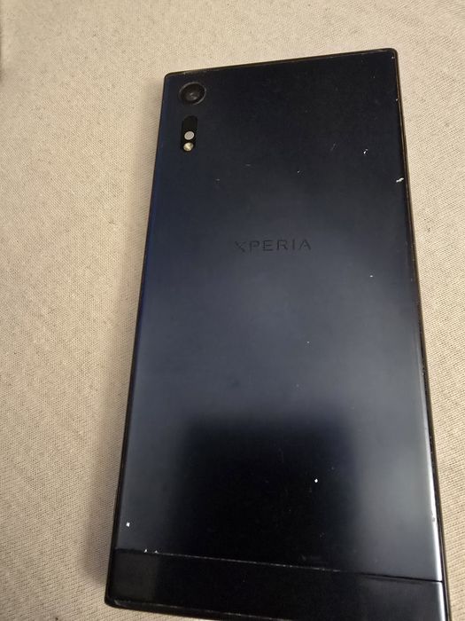 Pachet 2 Telefoane Sony Xperia: XZ (Funcțional) + Z5 (Piese/Display de