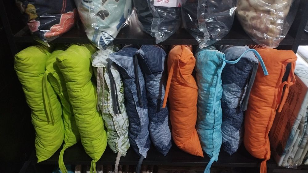 Калъфи за столове 6 бр -13 €, столовки