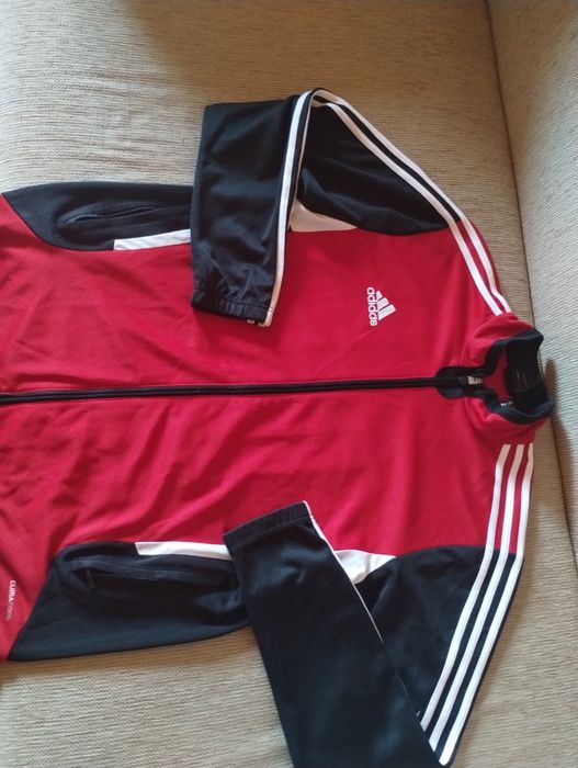 Bluze pantaloni sport Adidas,Nike