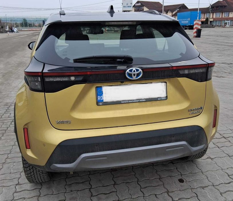 VÂNZARE Toyota Yaris Cross Hybrid,4x4, an 2023, Preț: 19.800 euro + TVA